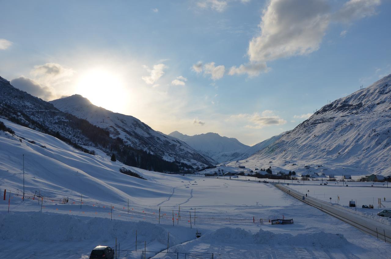 Hotel Aurora Andermatt Exterior photo